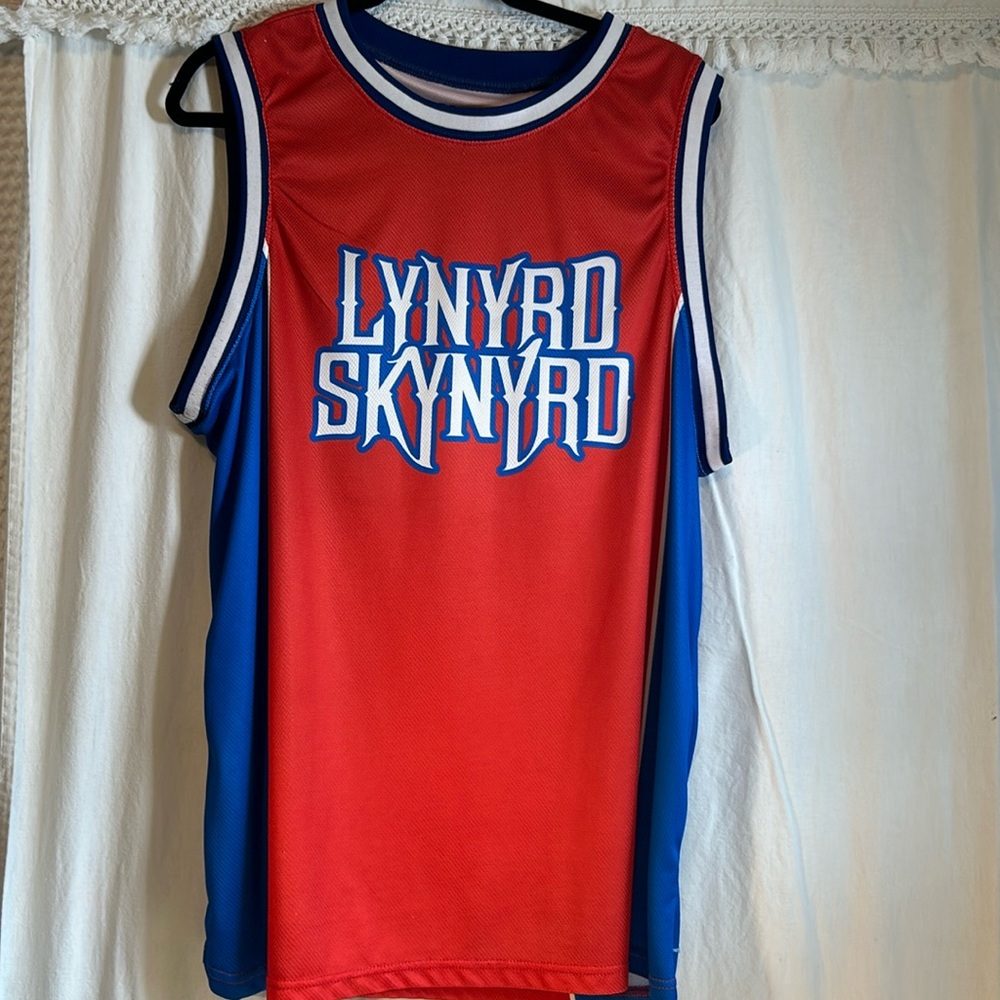 Vintage Lynyrd Skynyrd Polyester Jersey. From the 70’s large or XL